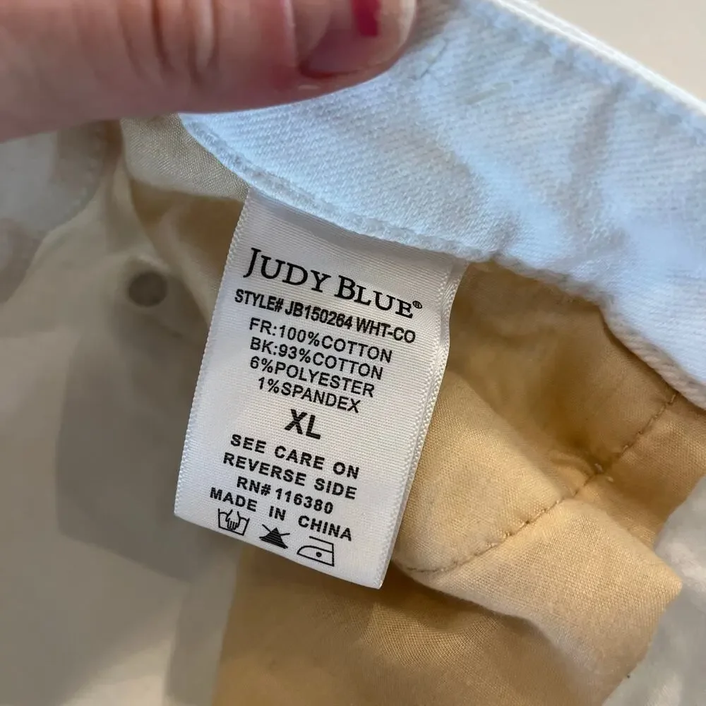 Judy Blue White‎ Distressed Jean Shorts Size XL